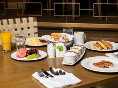 hedonism-breakfast-buffet