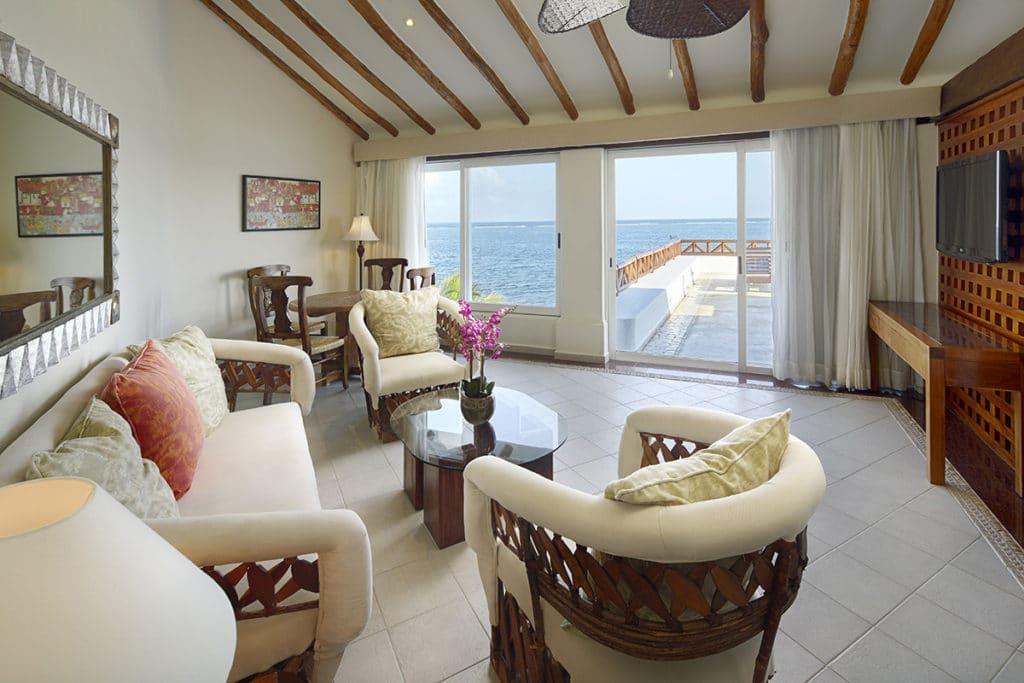 Penthouse Passion Suites with Plunge Pool